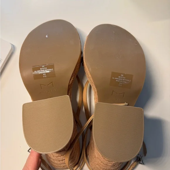 MARC FISHER LTD FETCH ESPADRILLE PLATFORM - Picture 4 of 4